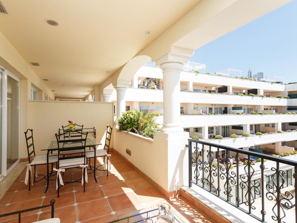 Apartamentos-Paal Guadalpin Marbella Buitenkant foto