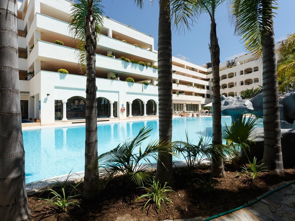 Apartamentos-Paal Guadalpin Marbella Buitenkant foto