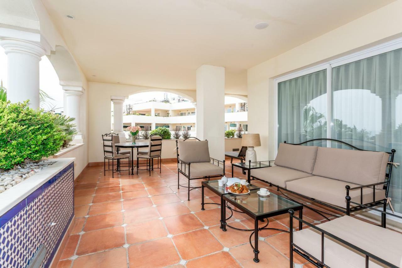 Apartamentos-Paal Guadalpin Marbella Buitenkant foto